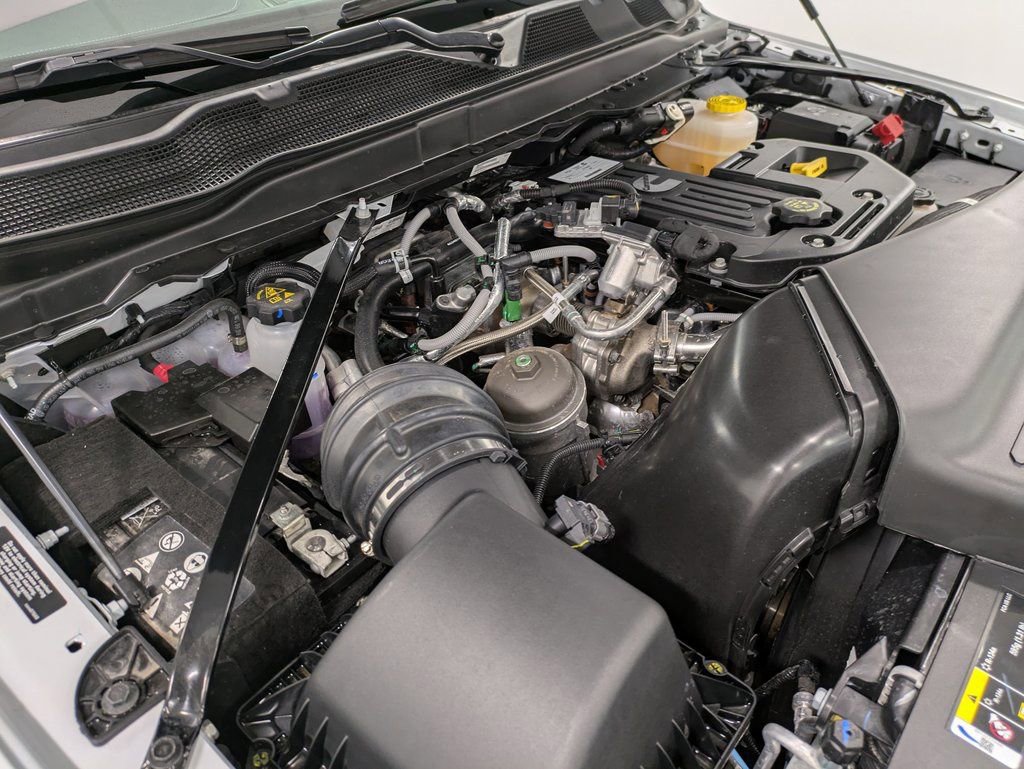 Used 2025 RAM 3500 Limited image 34