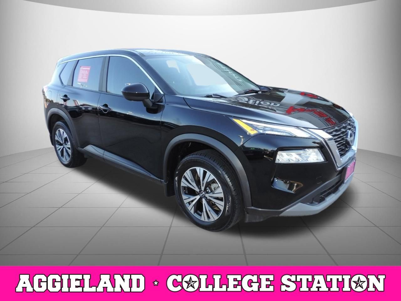 Used 2023 Nissan Rogue SV FWD image 3