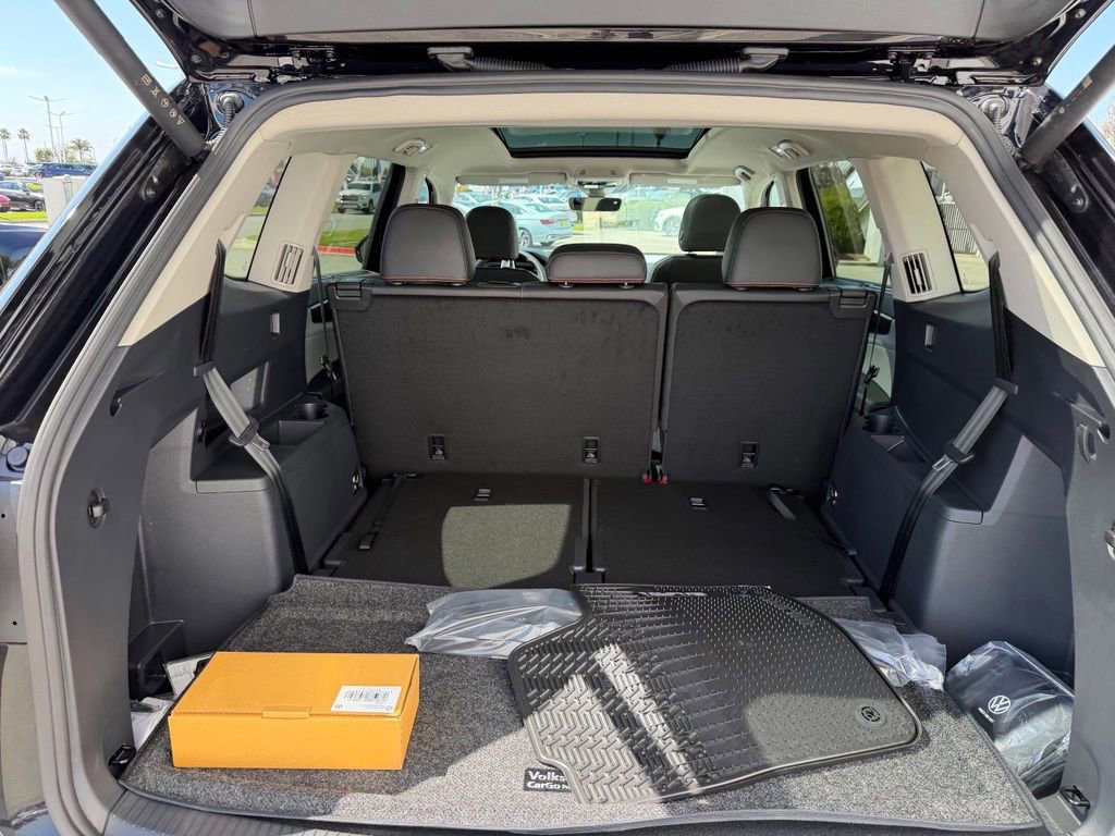 New 2026 Volkswagen Atlas Peak Edition AWD/4WD image 32