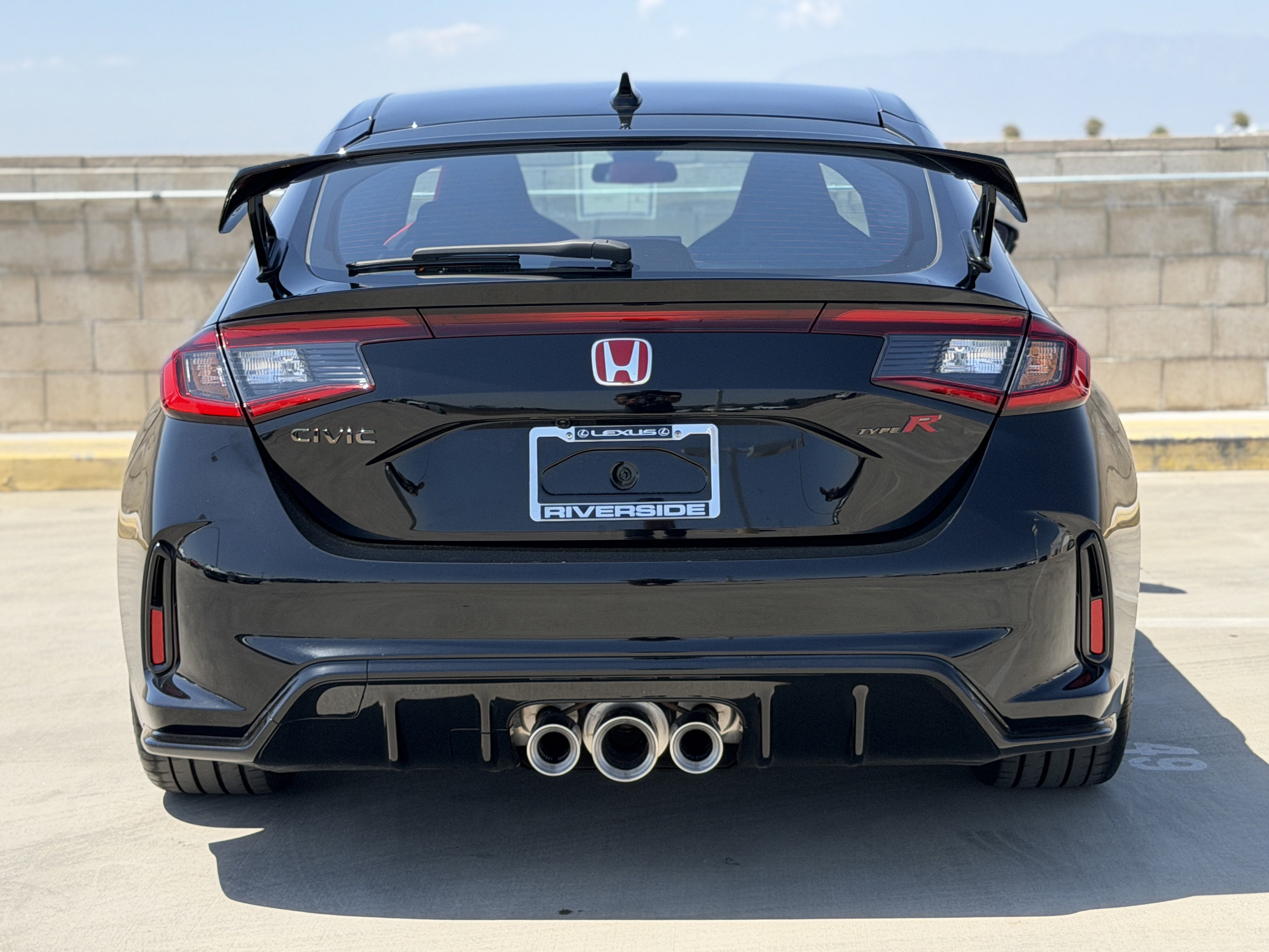 Used 2025 Honda Civic Type R image 9