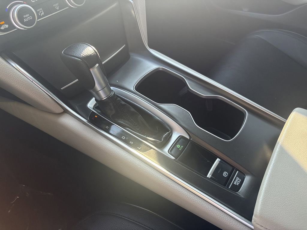Used 2019 Honda Accord LX image 19