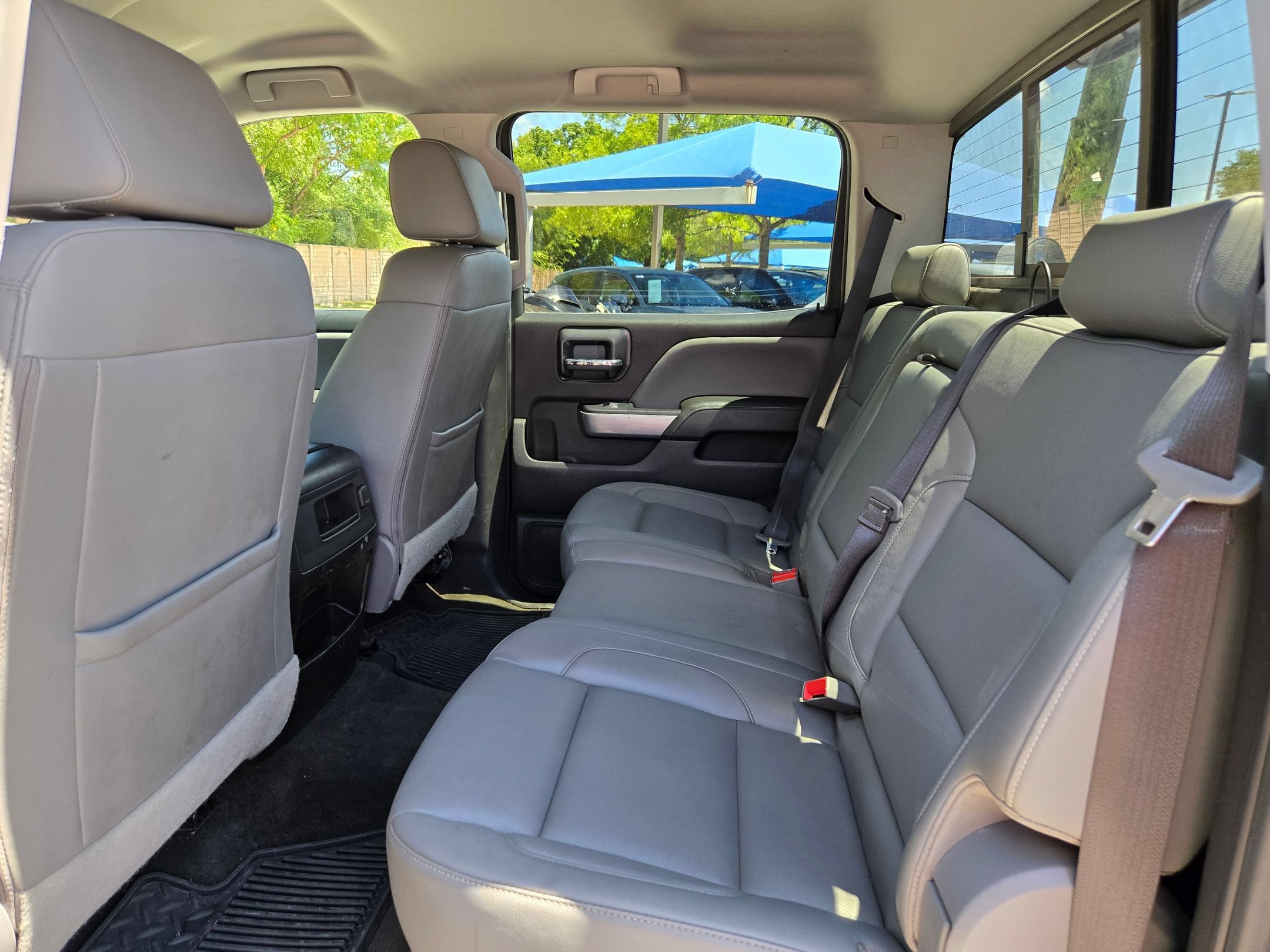 Used 2018 Chevrolet Silverado 1500 LTZ Z71 w/ LTZ Plus Package AWD/4WD image 14
