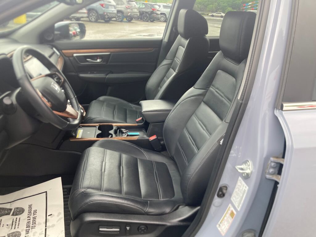 Used 2022 Honda CR-V Touring image 13