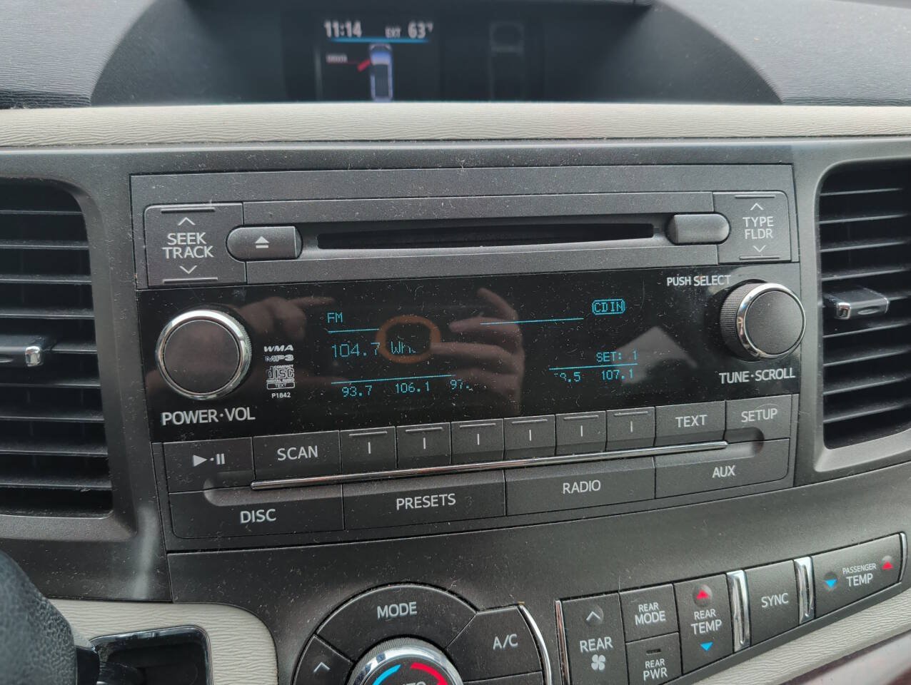 Used 2011 Toyota Sienna XLE w/ Entertainment Pkg FWD image 33