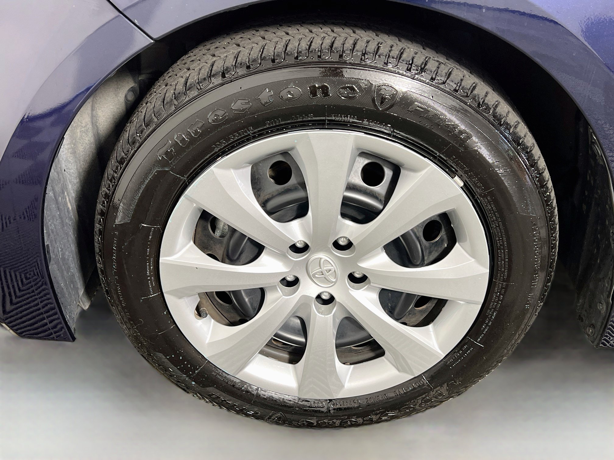 Certified 2025 Toyota Corolla LE FWD image 25