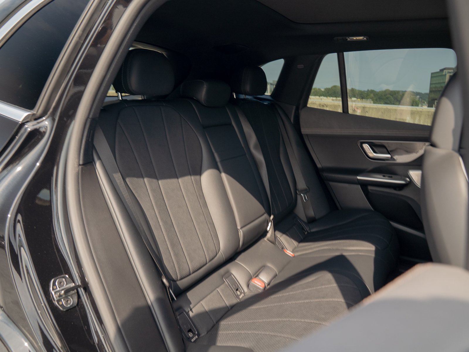 Certified 2023 Mercedes-Benz EQE 350+ 4MATIC SUV image 24
