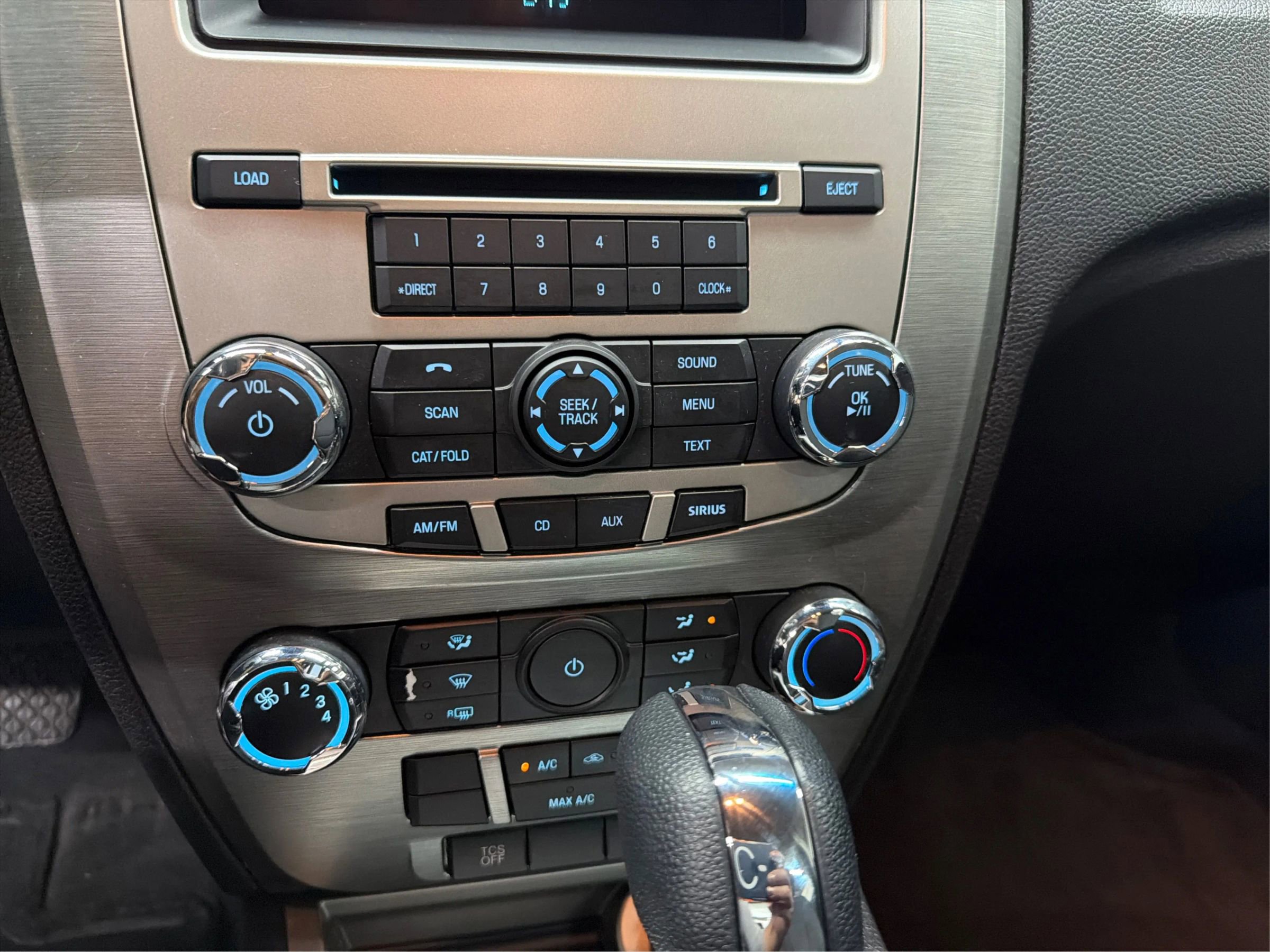 Used 2012 Ford Fusion SE FWD image 19