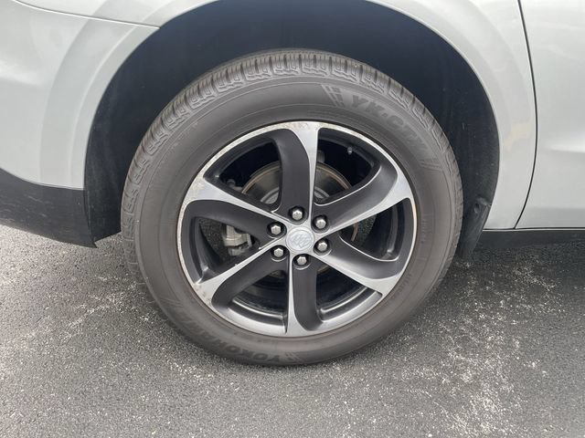 Used 2020 Buick Enclave Essence w/ Sound and Sites Package AWD/4WD image 36