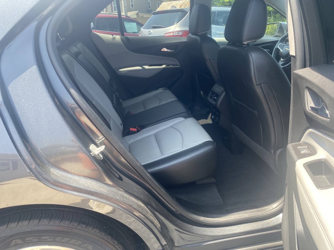 Used 2018 Chevrolet Equinox Premier AWD/4WD image 12