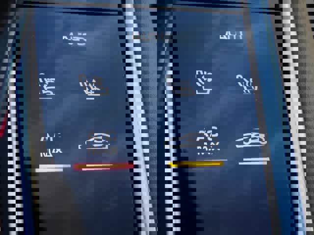 Used 2018 Porsche Panamera image 41