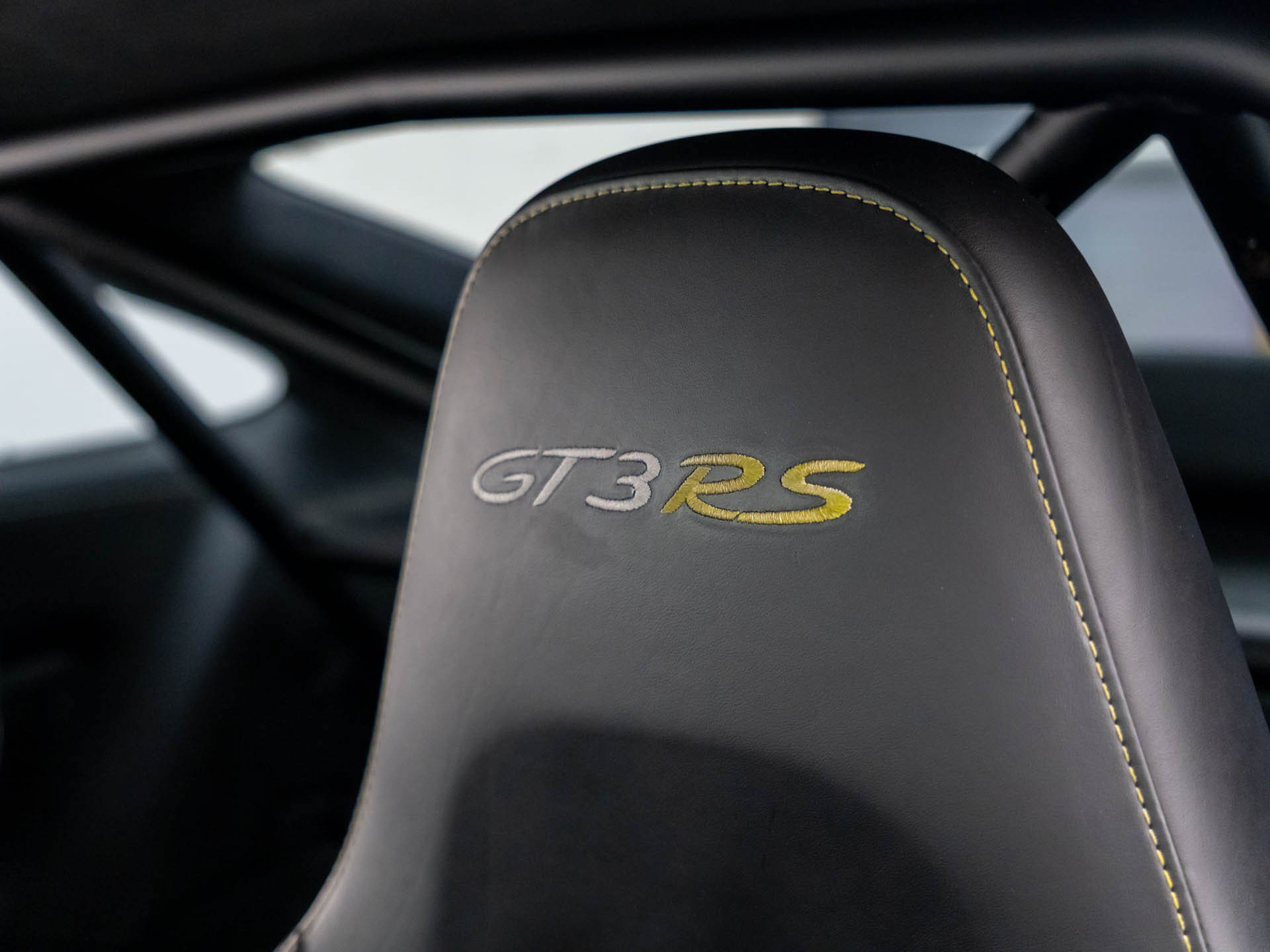 Used 2016 Porsche 911 GT3 RS RWD image 17