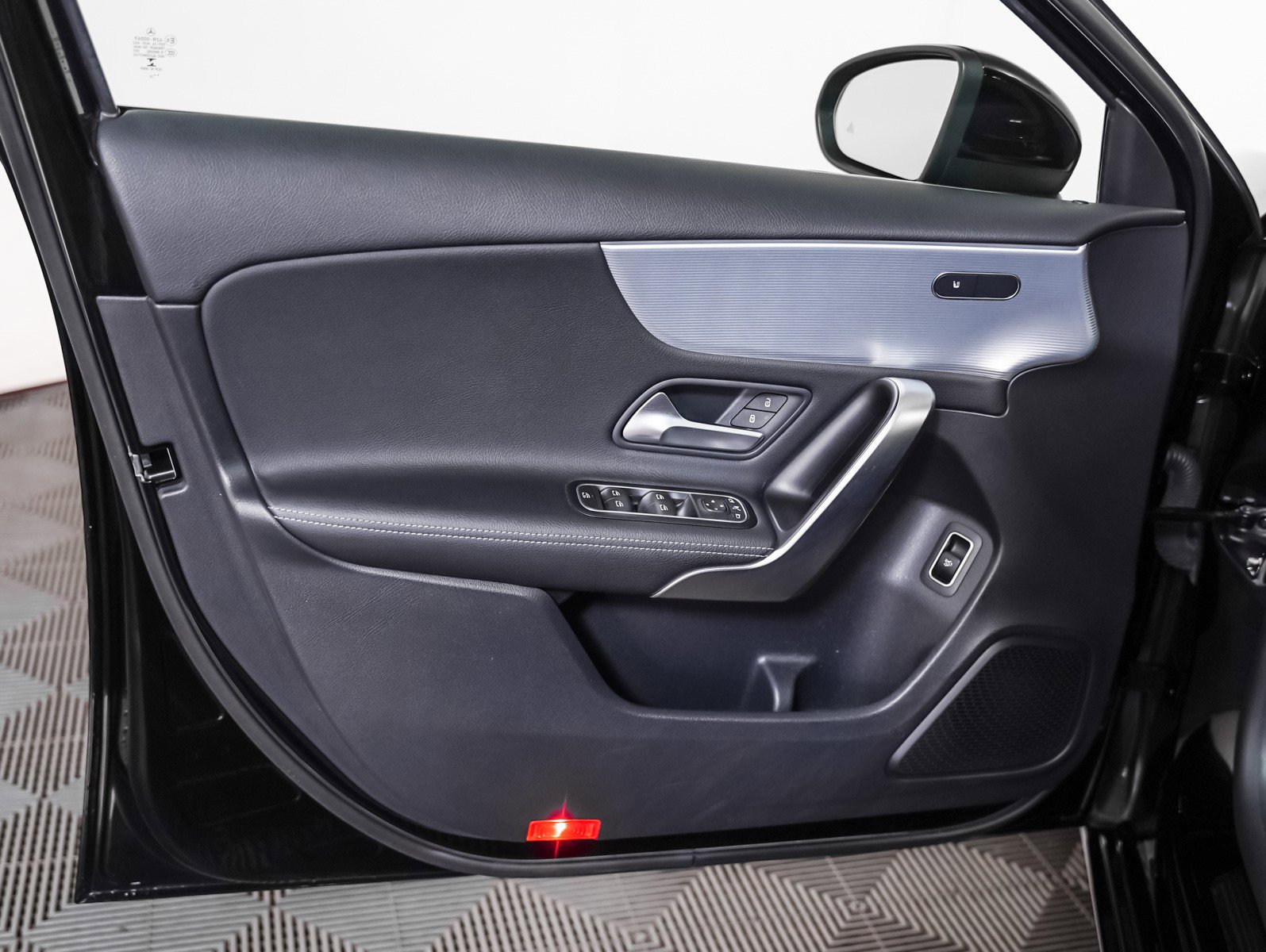 Certified 2022 Mercedes-Benz A 220 image 24