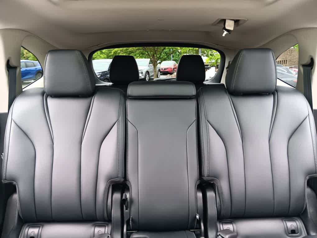 Used 2023 Acura MDX SH-AWD image 15