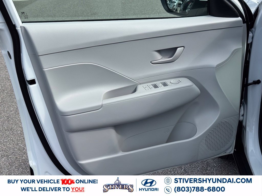 New 2027 Hyundai Kona SE FWD image 20