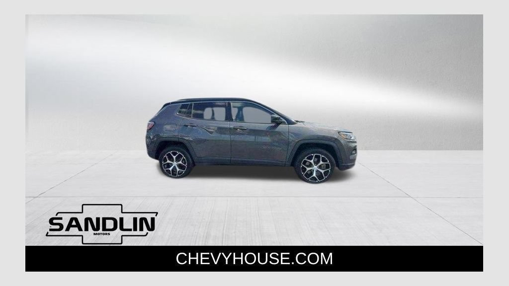 Used 2024 Jeep Compass Limited AWD/4WD image 90