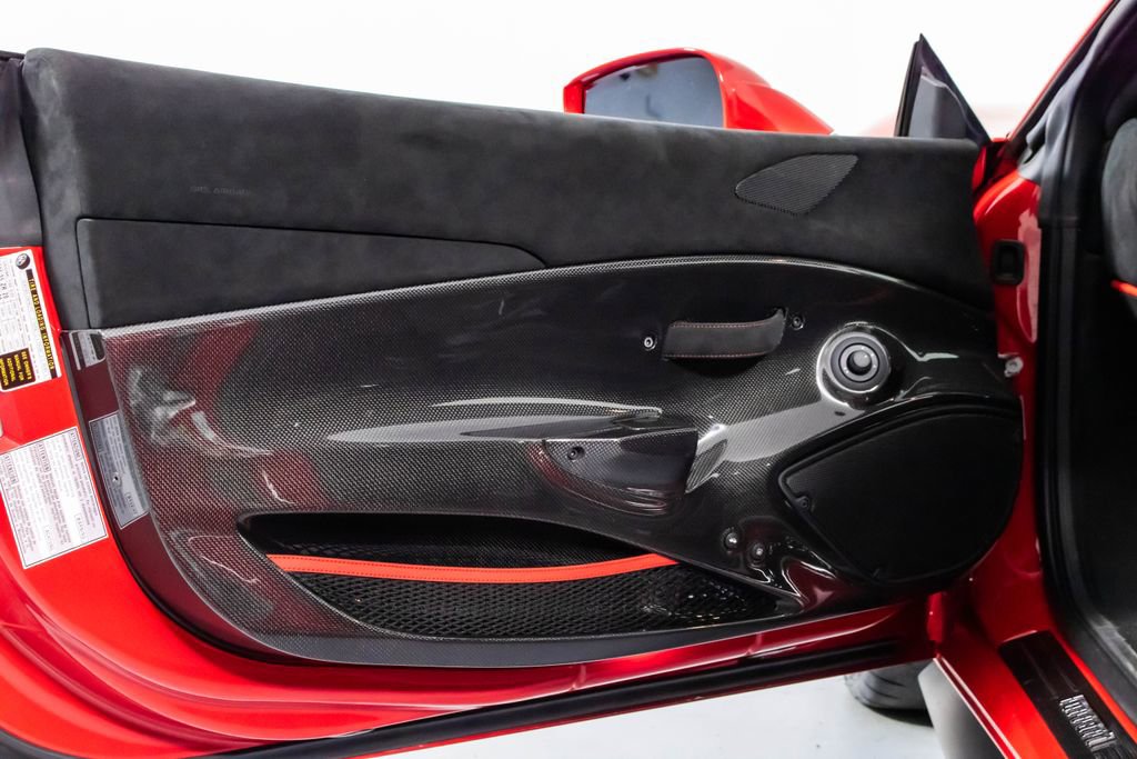 Used 2019 Ferrari 488 Pista Coupe image 34