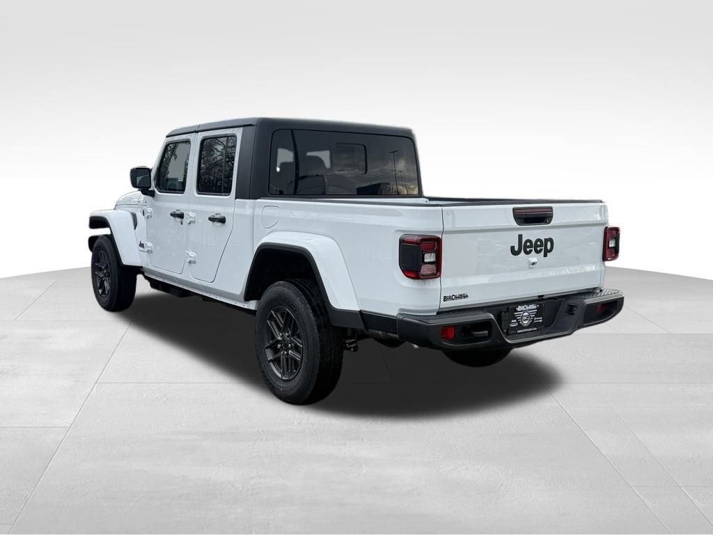 New 2026 Jeep Gladiator Sport AWD/4WD image 5