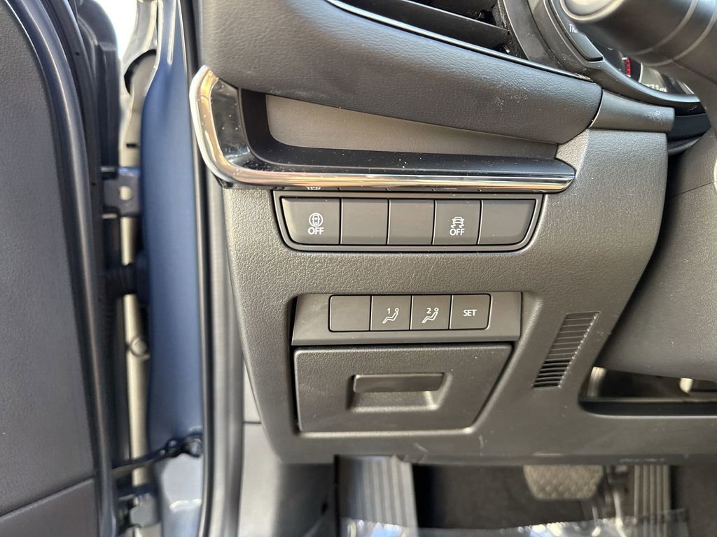 Used 2023 MAZDA MAZDA3 s image 57