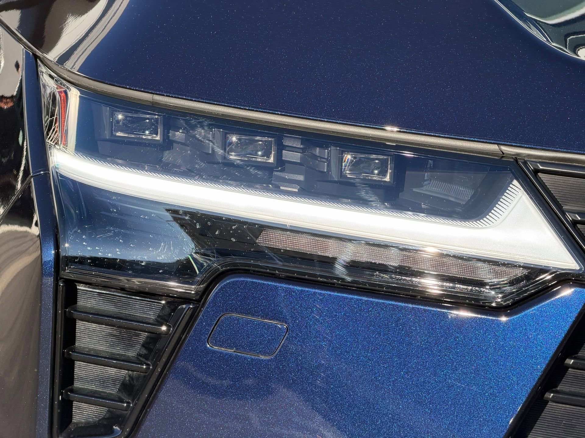 Used 2025 Lexus GX 550 550 Premium+ w/ Accessory Package (2T) image 9