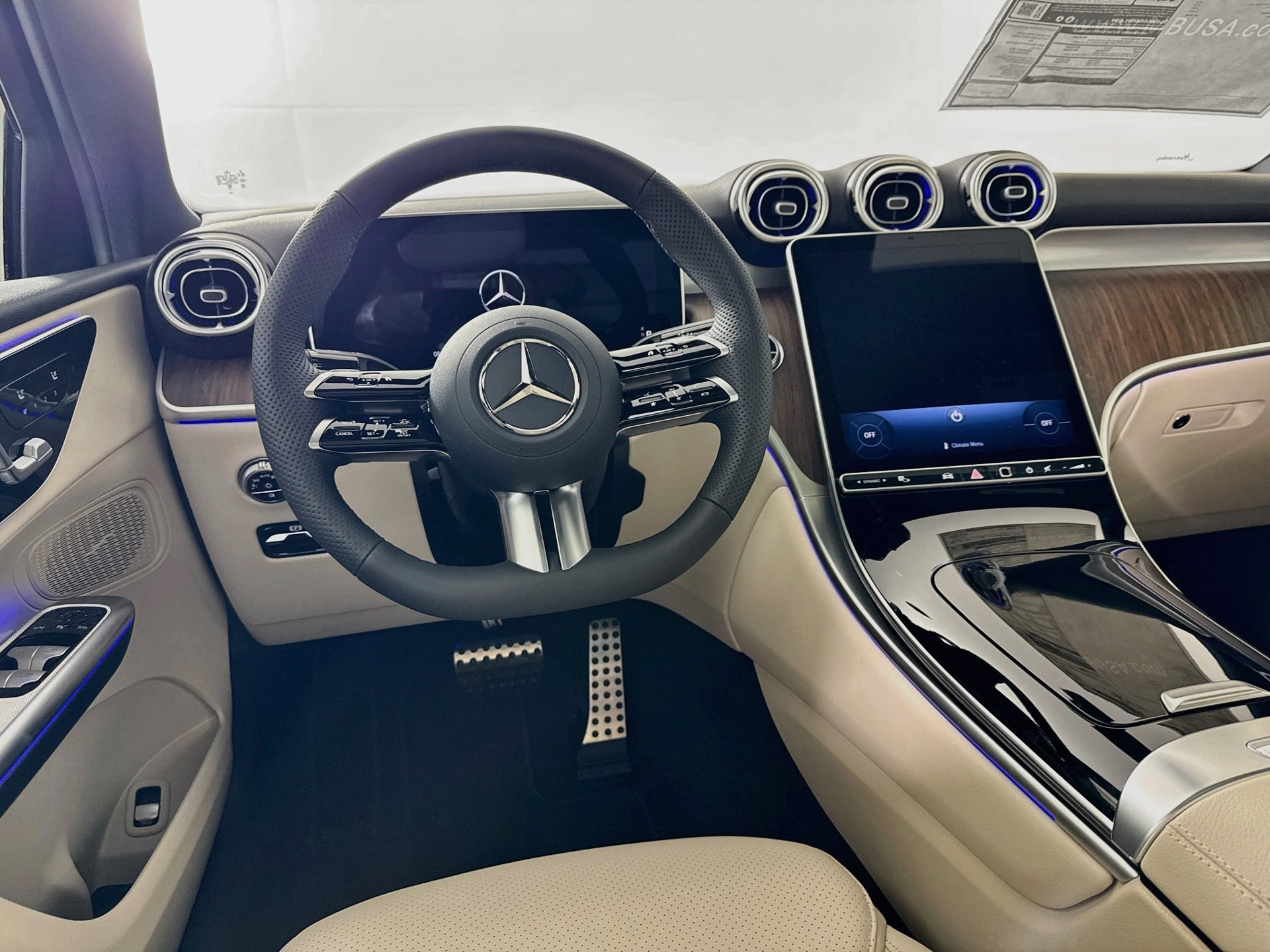 New 2027 Mercedes-Benz GLC 300 4MATIC image 24