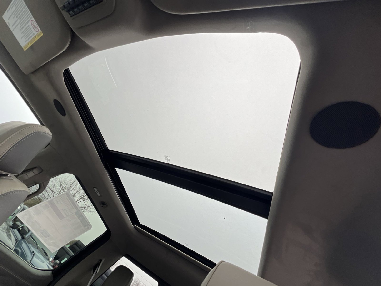 New 2026 Ford F450 Platinum w/ Platinum Plus Package image 24