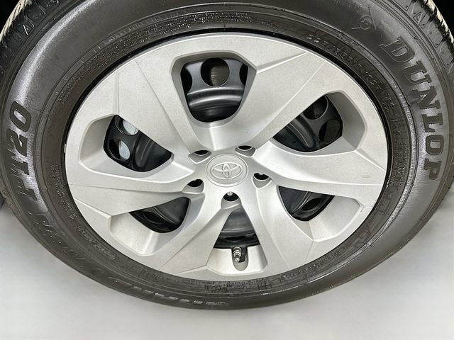 Used 2023 Toyota RAV4 LE image 12