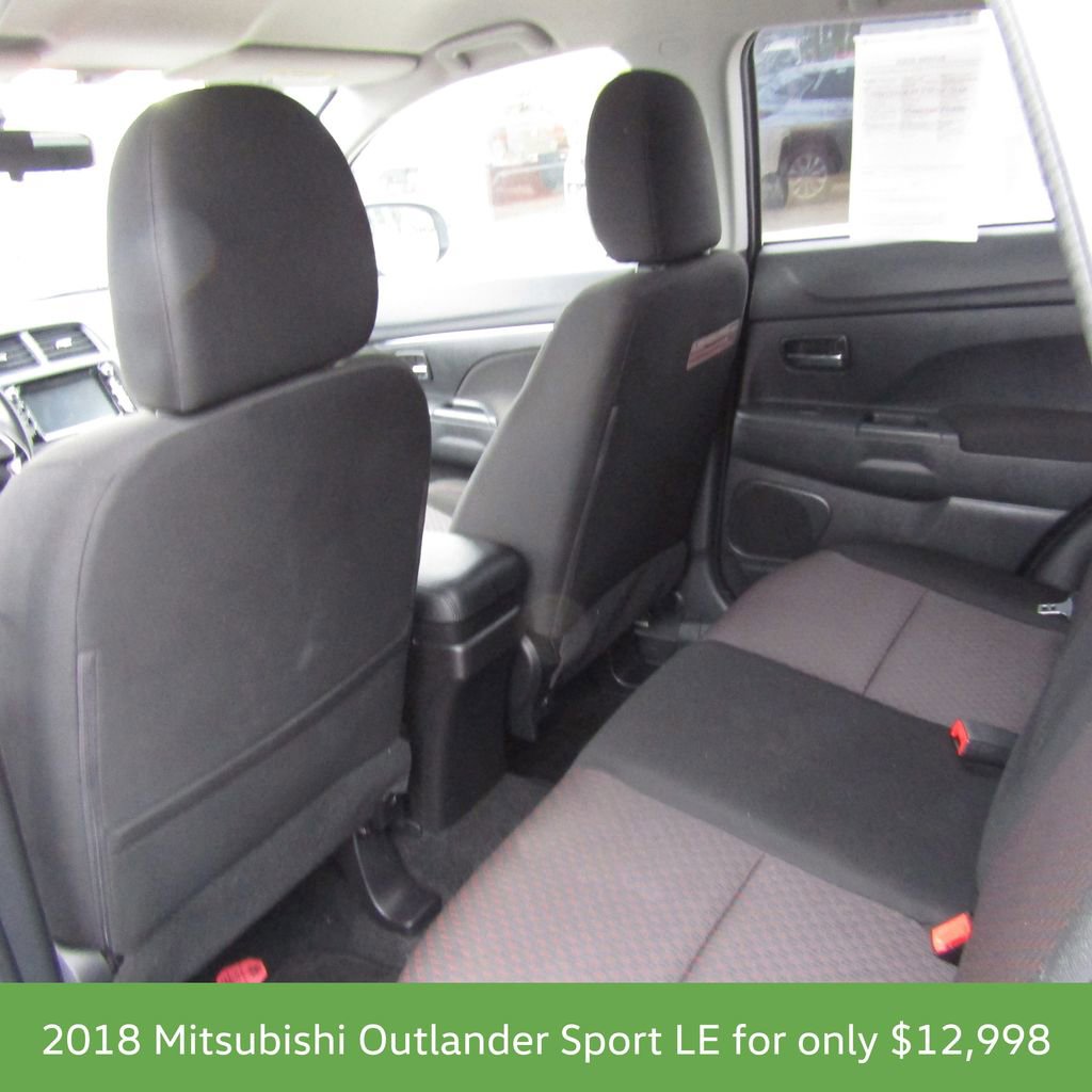Used 2018 Mitsubishi Outlander Sport LE AWD/4WD image 16