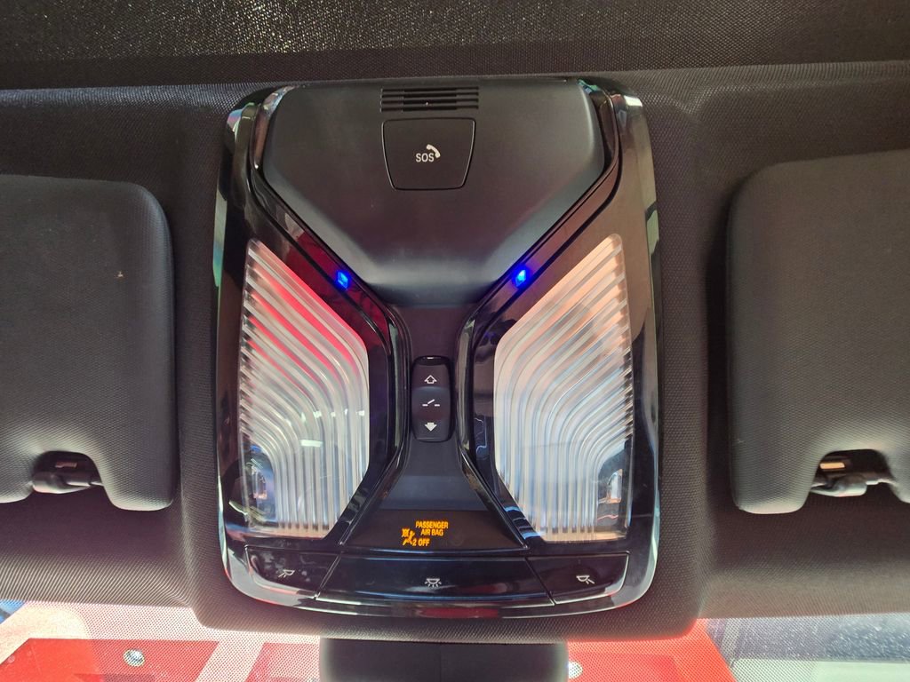 Used 2021 BMW 330i Sedan w/ Convenience Package image 31