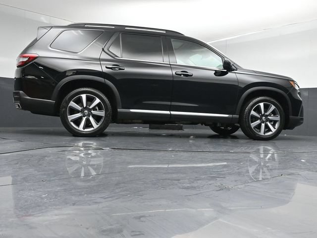 Used 2025 Honda Pilot Touring image 44