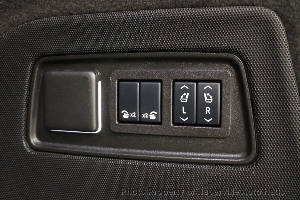 Used 2025 Cadillac Escalade ESV Sport Platinum w/ LPO, ONYX Package image 51