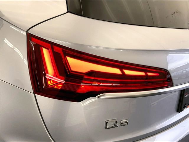 Certified 2023 Audi Q5 2.0T Premium w/ Convenience Package image 29