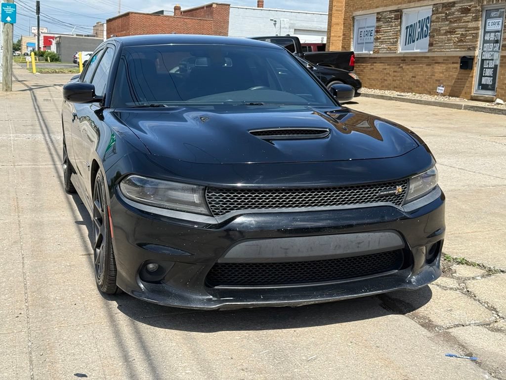 Used 2017 Dodge Charger R/T Scat Pack RWD image 3