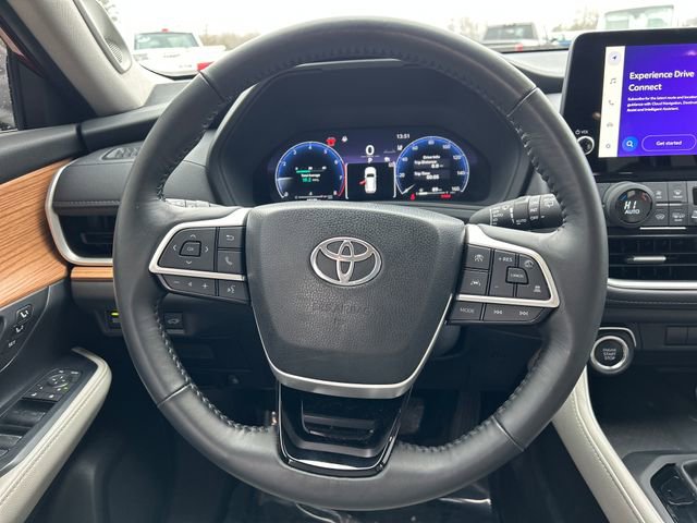 Used 2024 Toyota Grand Highlander Limited image 13