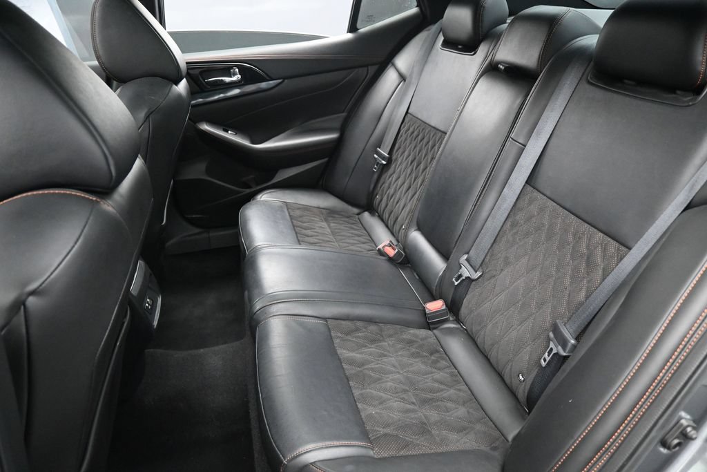 Used 2020 Nissan Maxima SR w/ Illumination Package FWD image 29