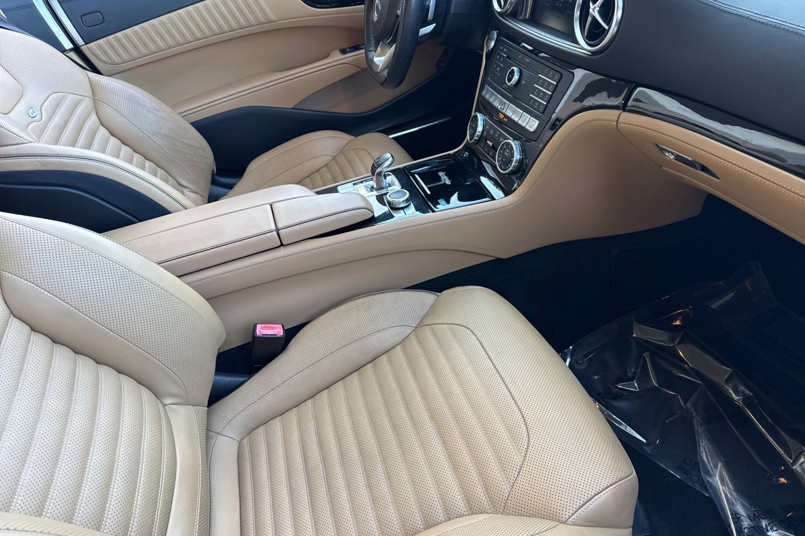 Certified 2017 Mercedes-Benz SL 550 image 24