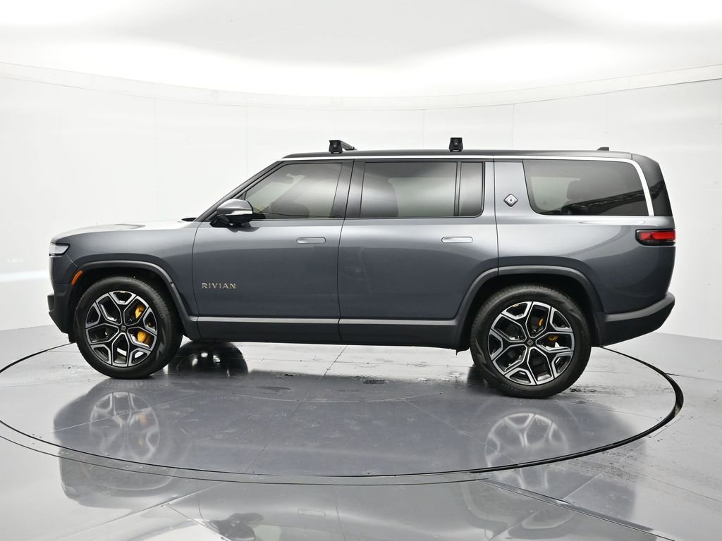 Used 2023 Rivian R1S Adventure AWD/4WD image 3