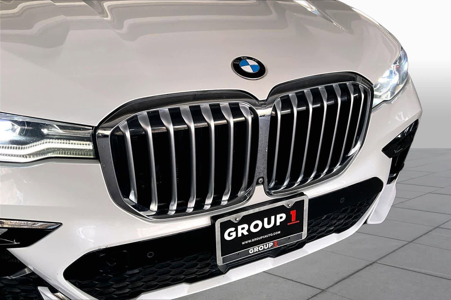 Used 2019 BMW X7 xDrive50i w/ M Sport Package AWD/4WD image 29