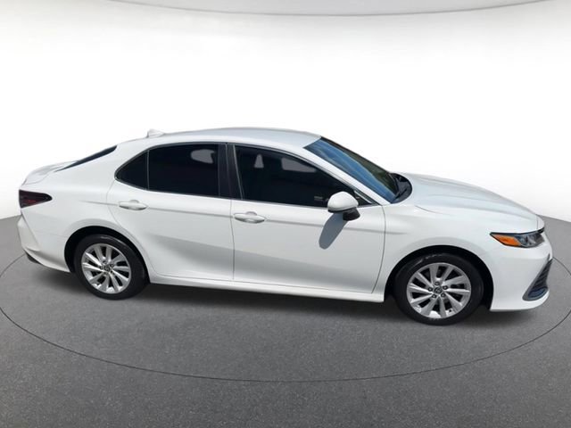 Used 2023 Toyota Camry LE FWD image 18