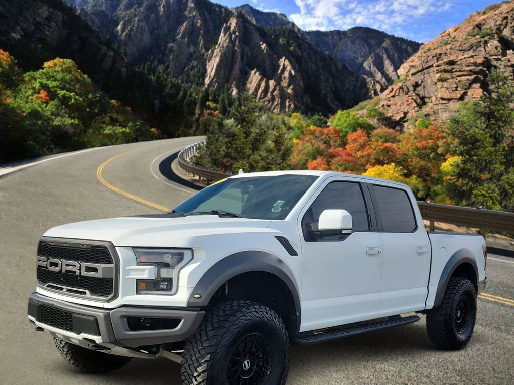 Used 2020 Ford F150 Raptor w/ Equipment Group 802A Luxury AWD/4WD image 5