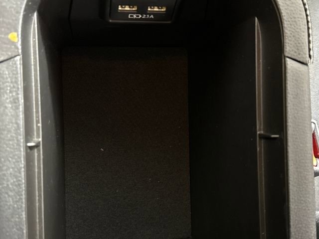 Used 2021 Toyota RAV4 XLE image 26