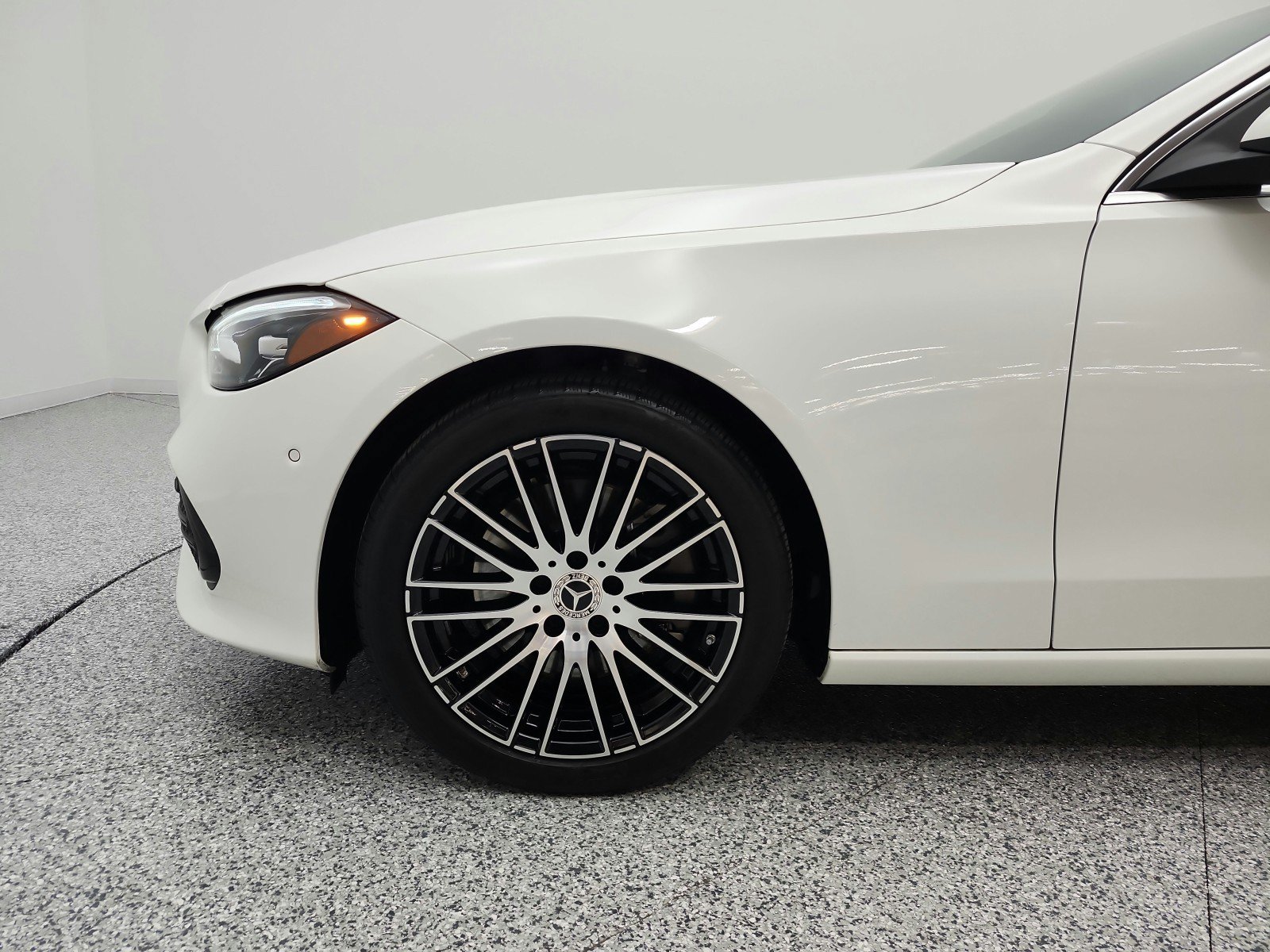 Used 2024 Mercedes-Benz C 300 Sedan image 30