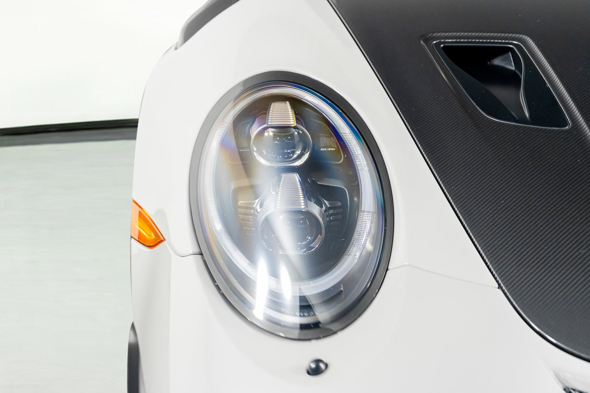 Used 2018 Porsche 911 GT2 RS w/ Weissach Package image 23