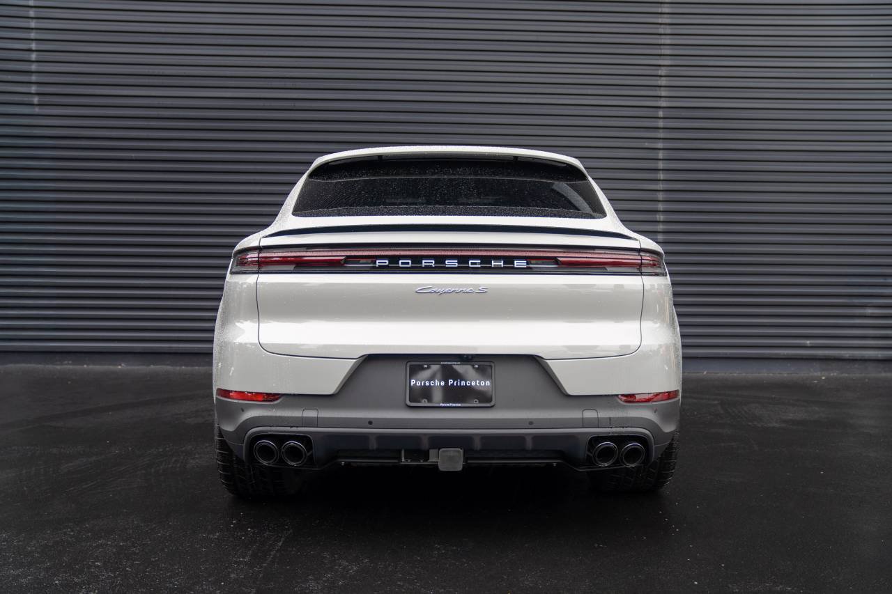 New 2026 Porsche Cayenne S AWD/4WD image 10
