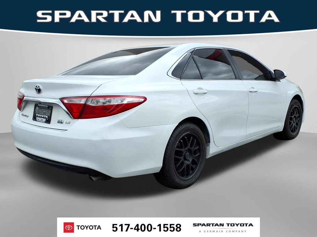 Used 2017 Toyota Camry LE FWD image 6
