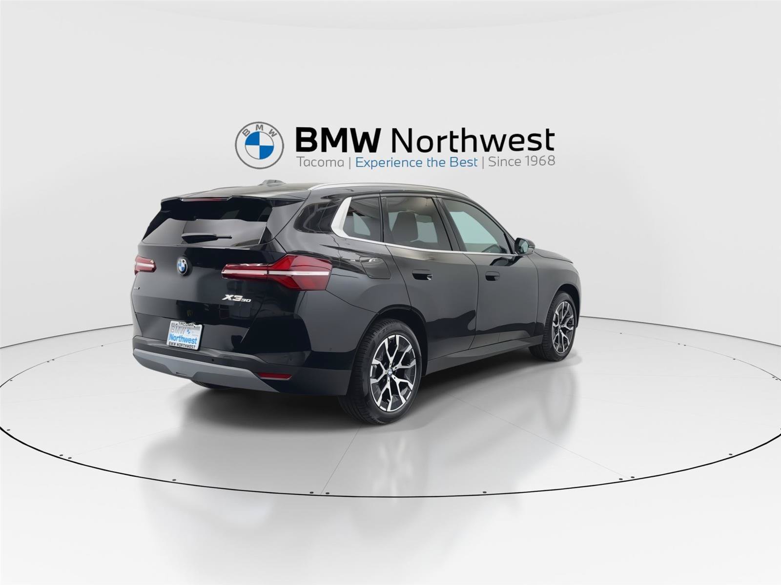 New 2026 BMW X3 xDrive30i w/ Premium Package AWD/4WD image 3