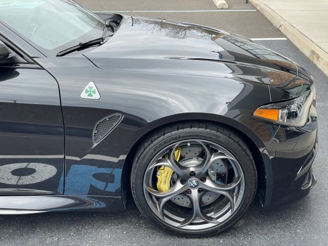 Used 2024 Alfa Romeo Giulia Quadrifoglio image 24