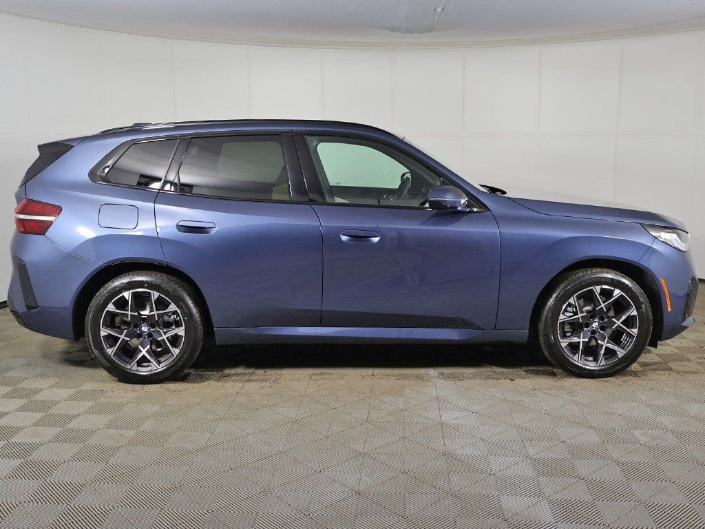 Used 2026 BMW X3 xDrive30 w/ M Sport Package image 15