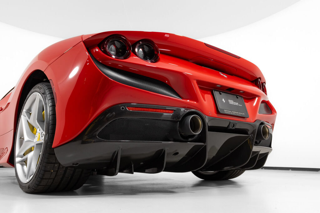 Certified 2022 Ferrari F8 Tributo RWD image 20