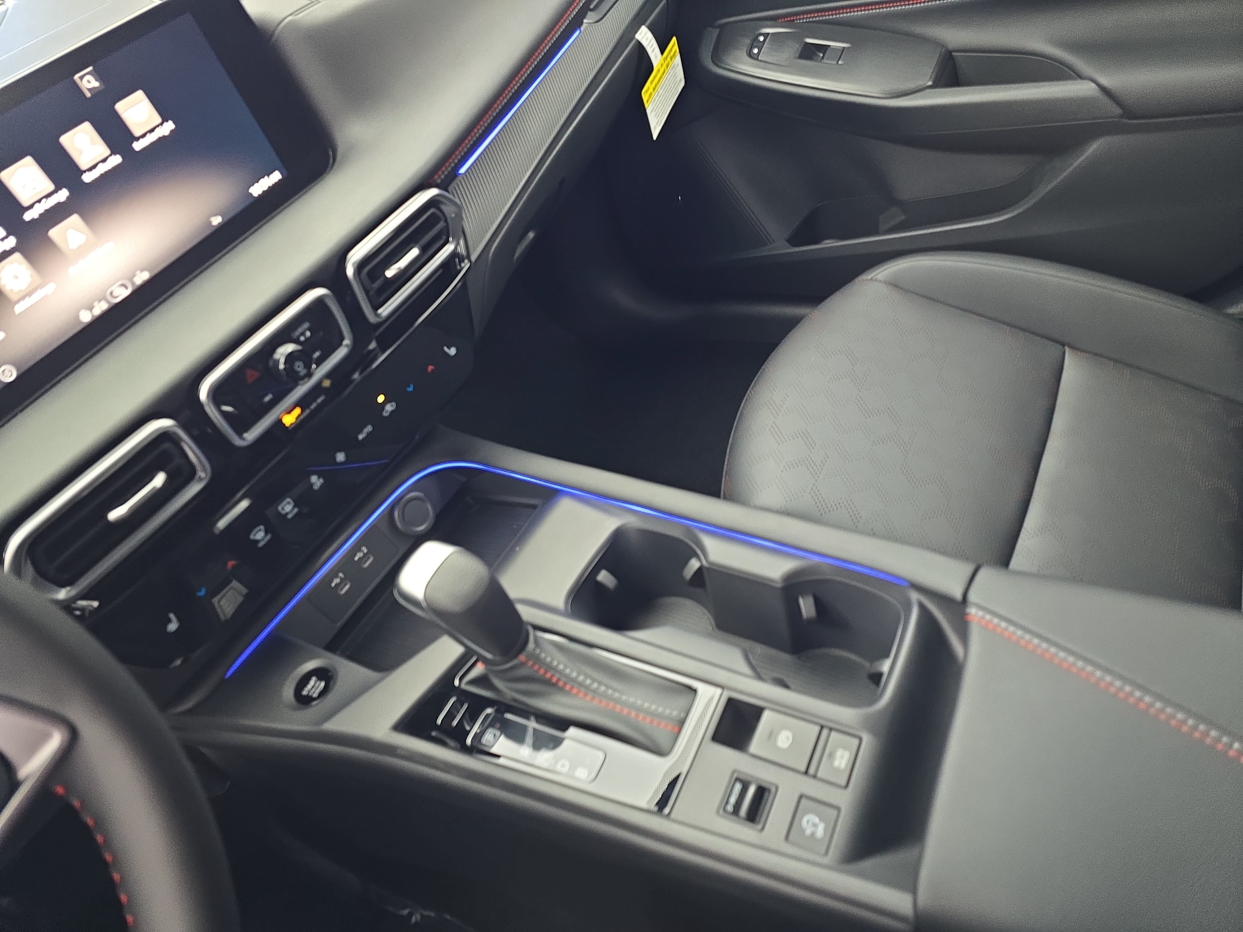 New 2026 Nissan Sentra SR w/ SR Premium Package FWD image 23