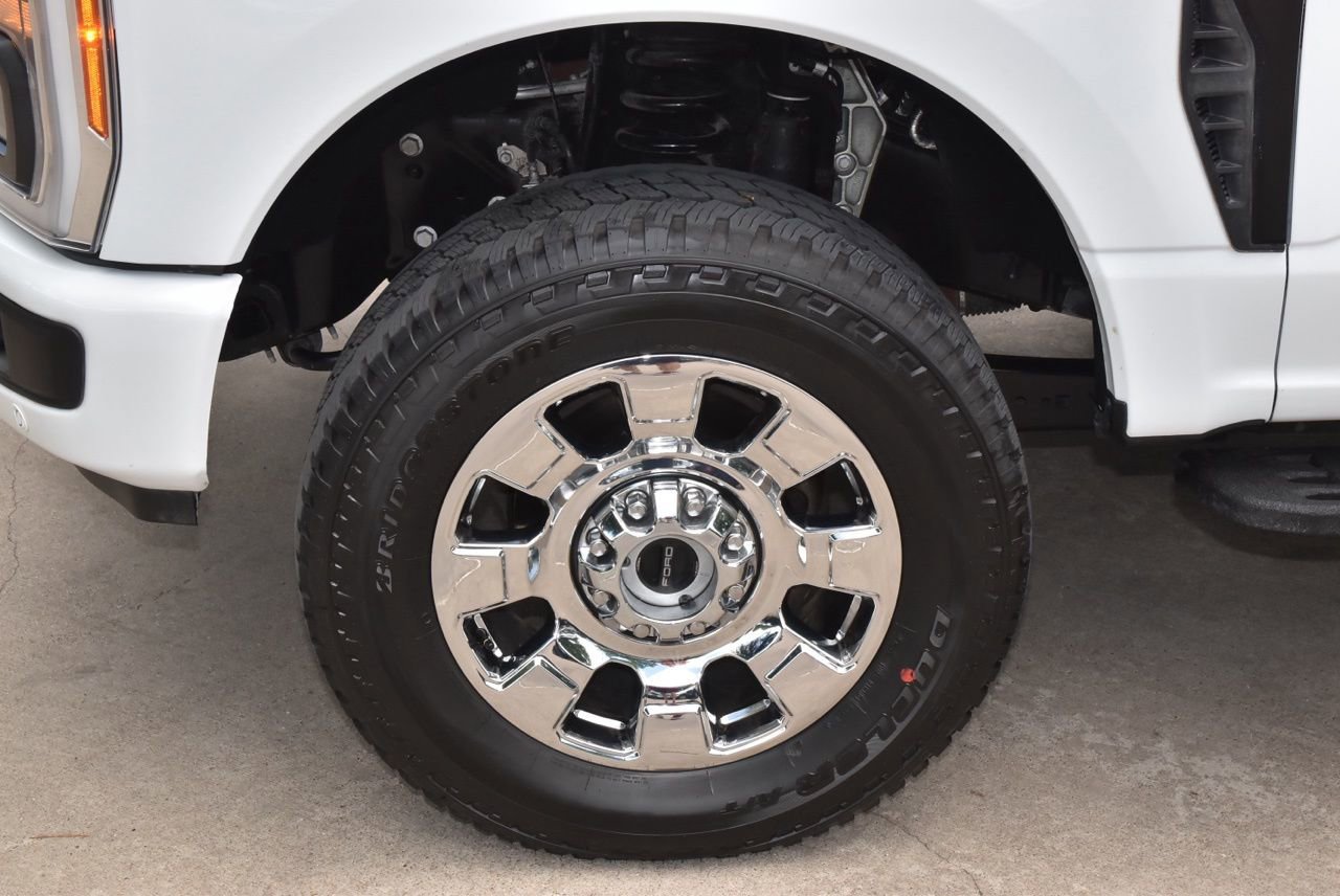 Used 2023 Ford F250 Lariat w/ Lariat Ultimate Package AWD/4WD image 42